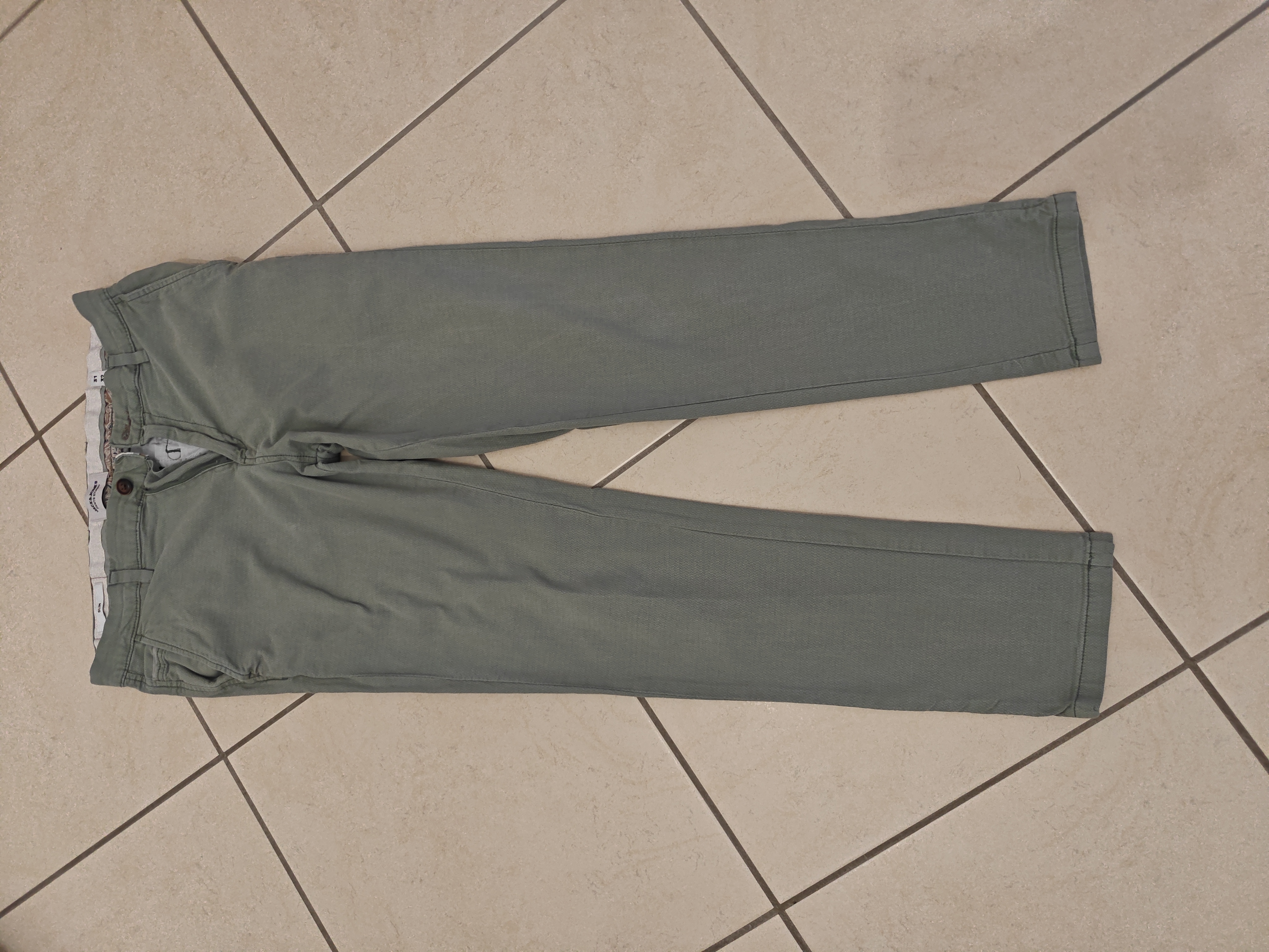 Chino vert sauge