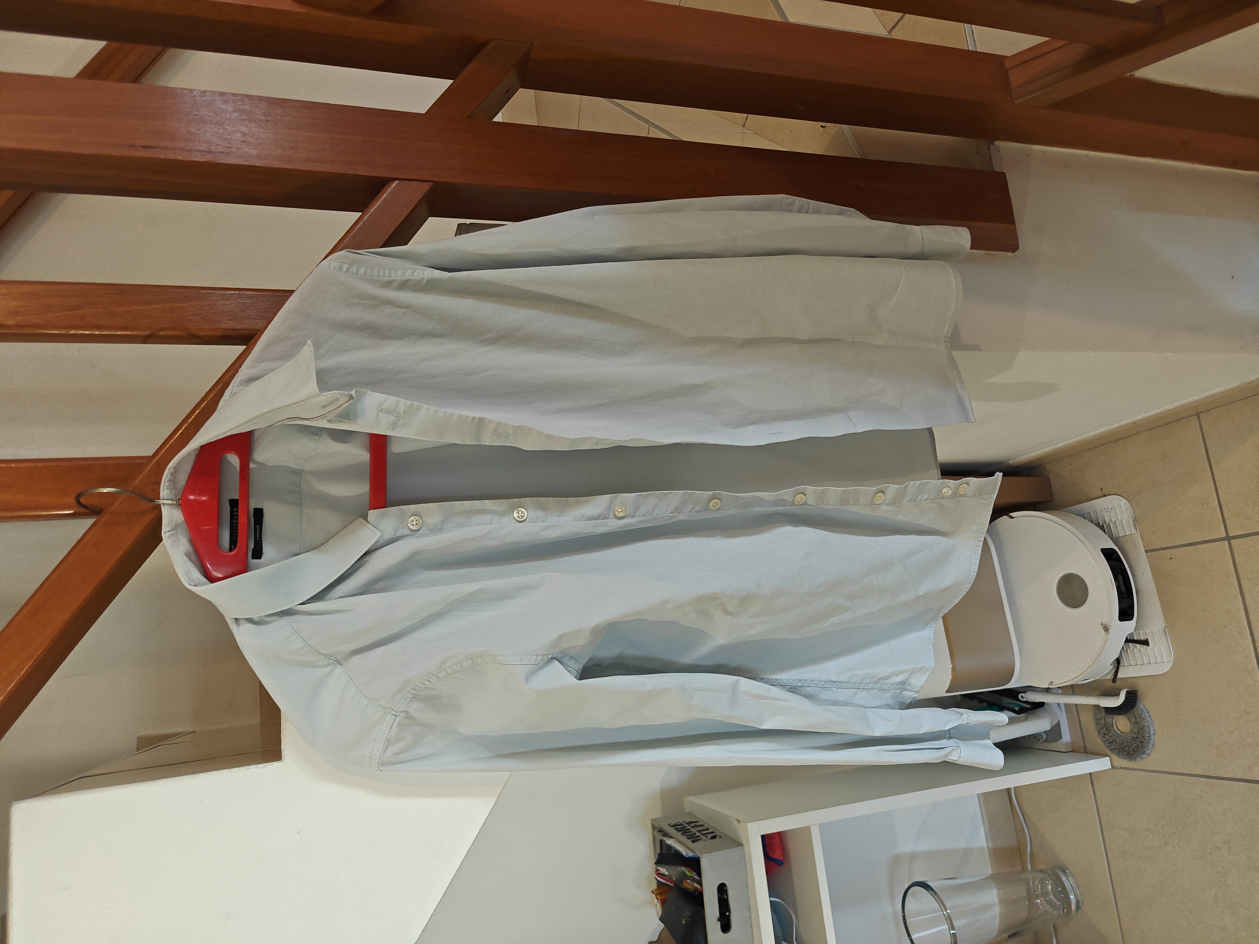 Chemise bleu pâle